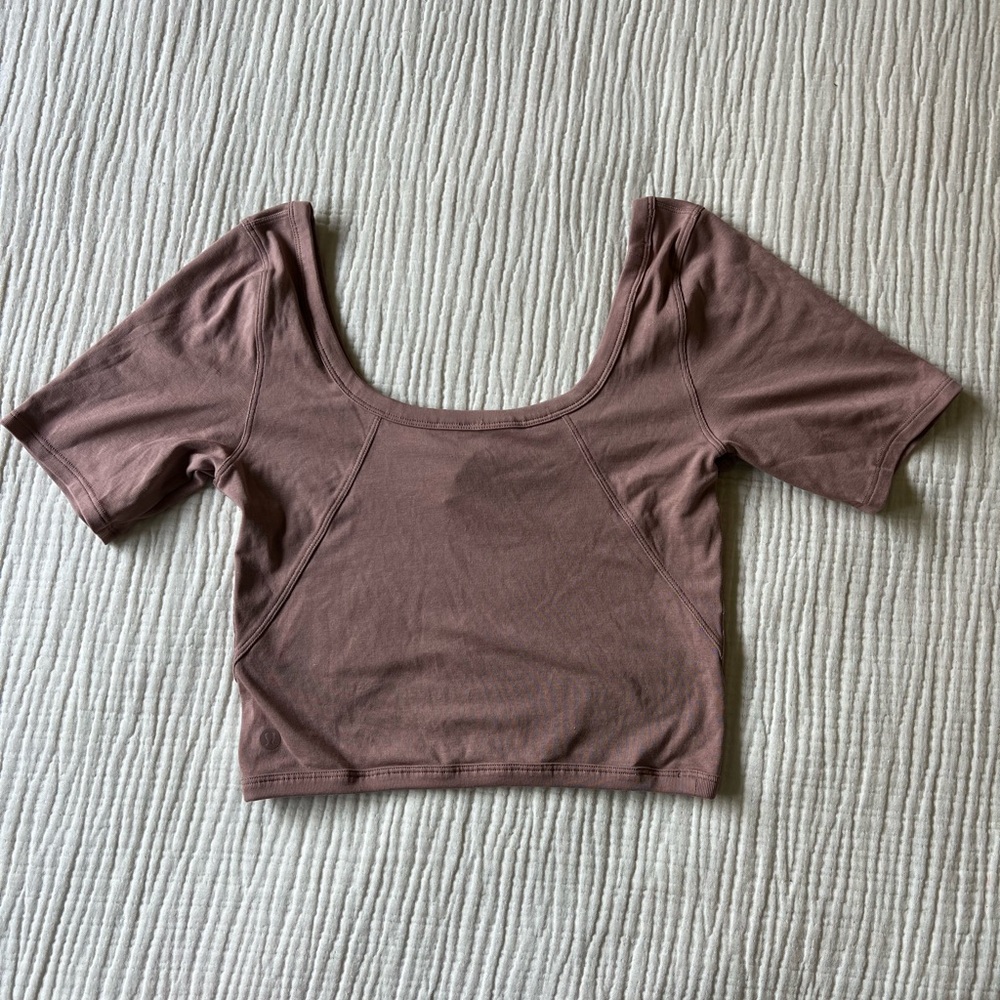 lululemon athletica Mauve Brown Scoop Neck Crop Top